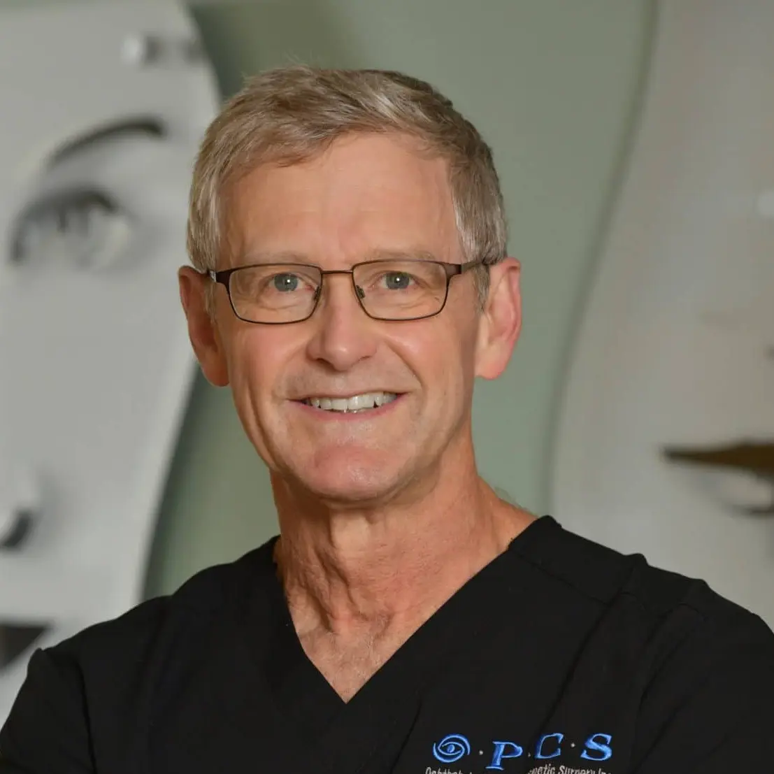ohn B. Holds, M.D., F.A.C.S.